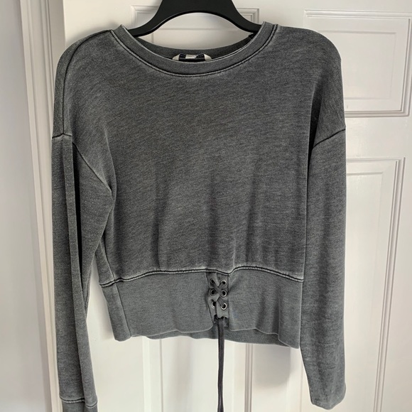 American Eagle Outfitters Sweaters - Gray Cropped Sweater